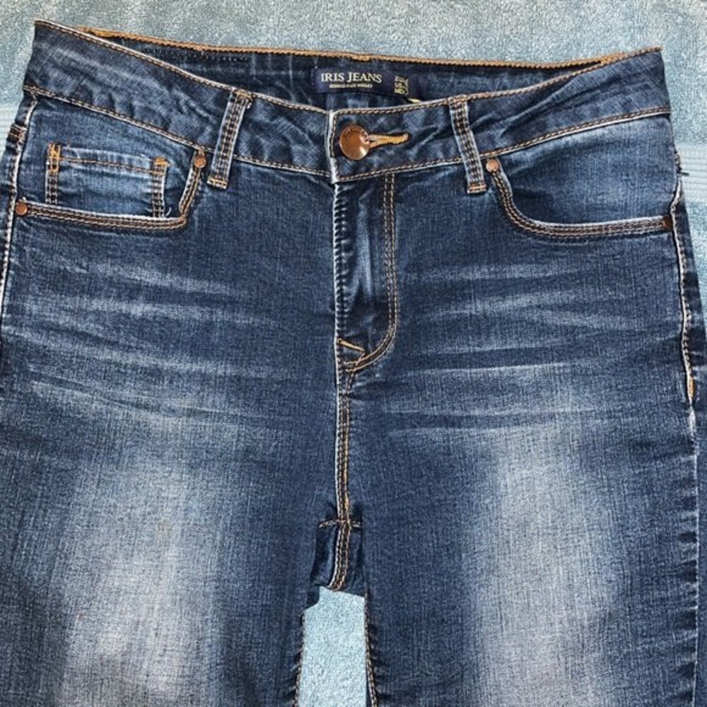 IRIS JEANS Modern Vintage Skinny Jeans Medium Wash Blue Denim Womens Size 28 - Picture 4 of 10